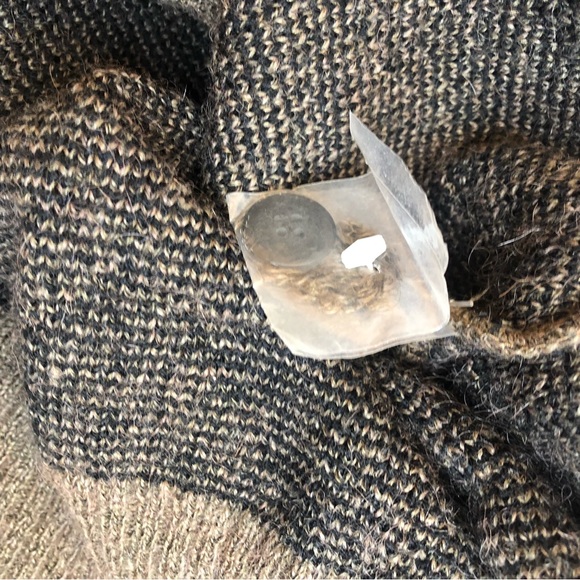 Vintage 80’s Eatons grandpa cardigan sweater, brown and black, extra large - Picture 7 of 7